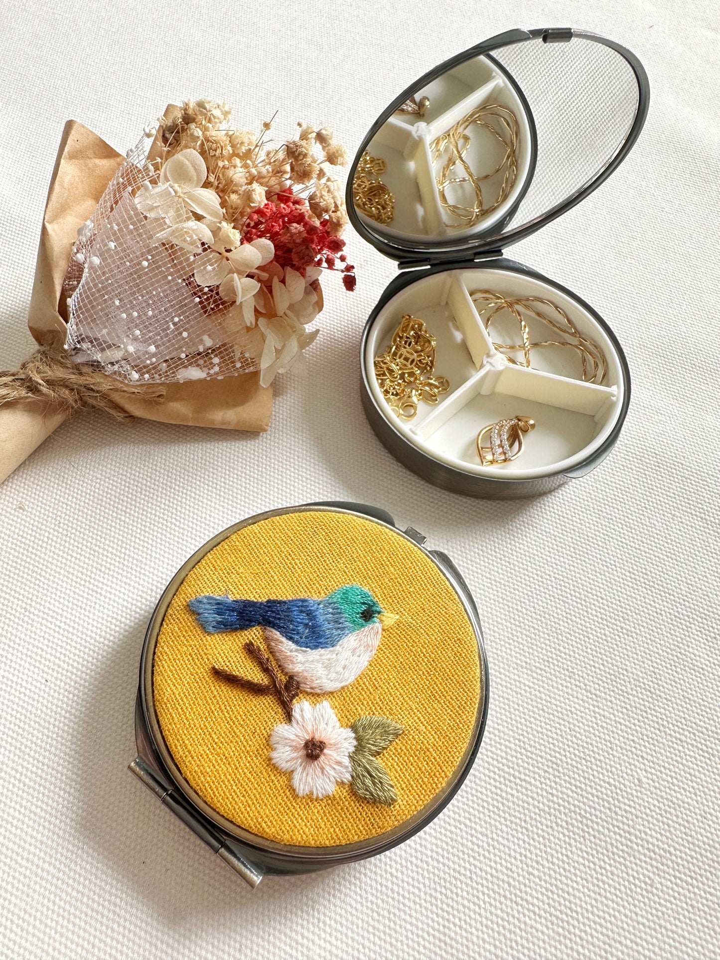 Floral Embroidered Round Jewelry Box With Mirror