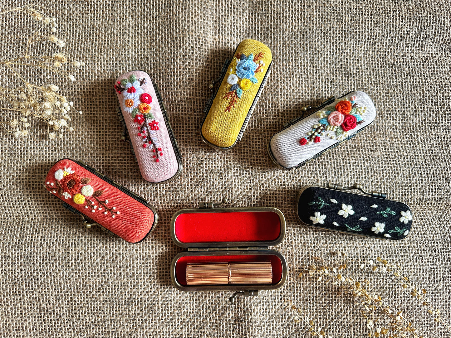 Vintage Embroidered Lipstick Case With Mirror, Collection Cecilia