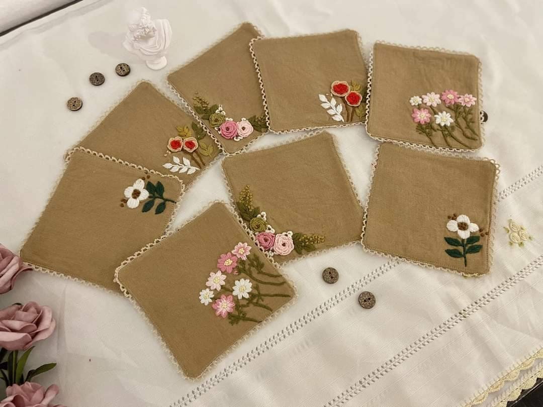 Flower Garden Embroidered Coasters Set