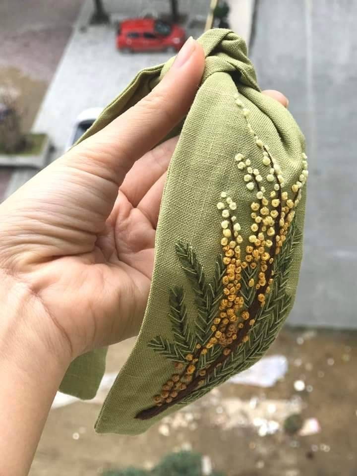 Floral Embroidered Linen Knot Turban, Collection Olivia