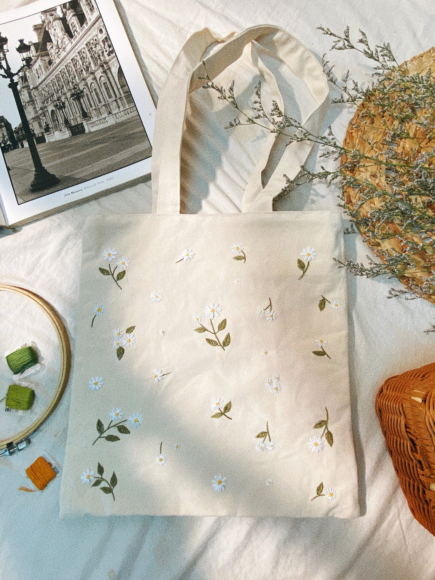 Small Daisies Embroidery Linen Tote Bag