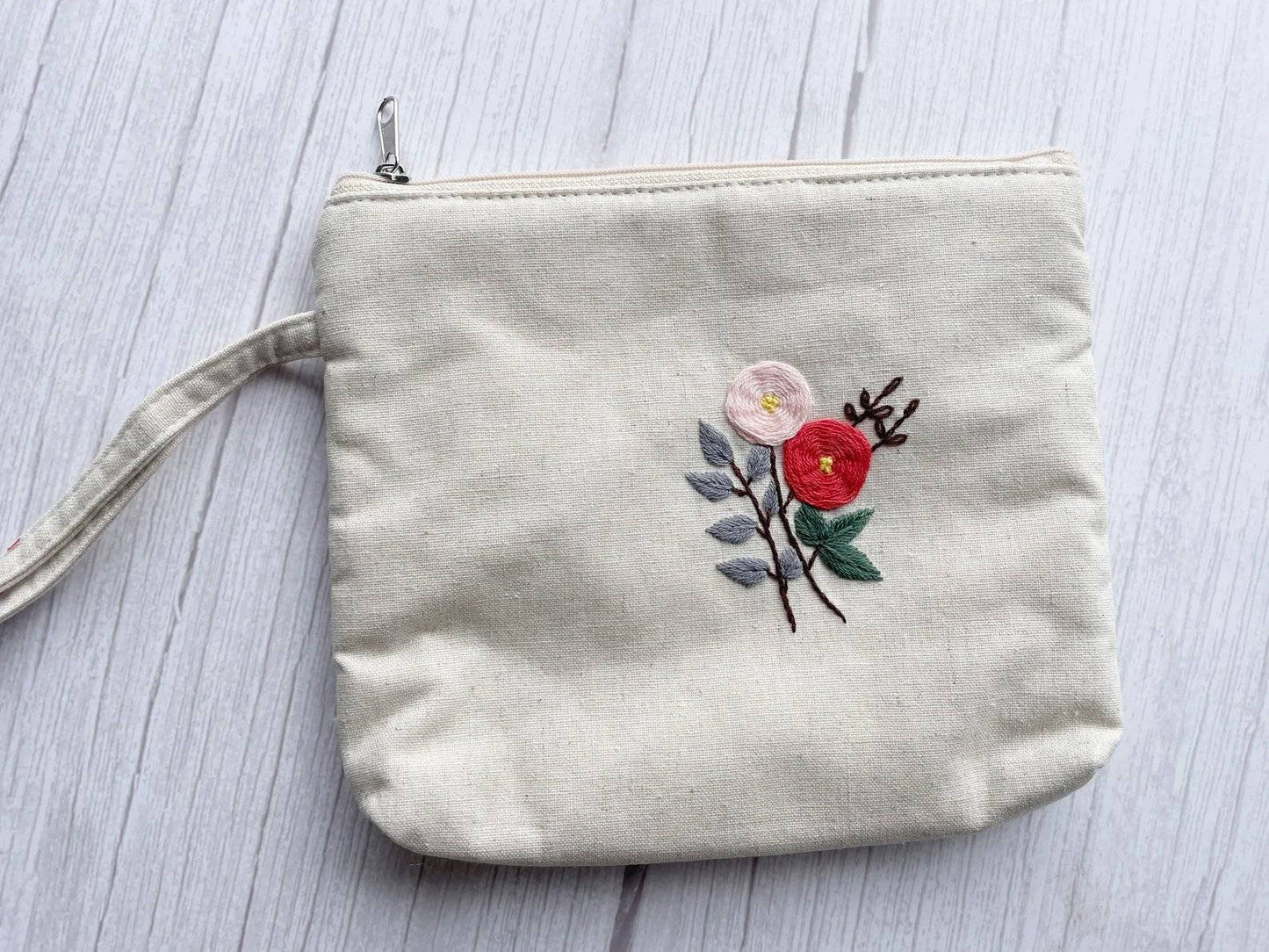Flower Embroidered Cosmetics Bag, Collection Madeline