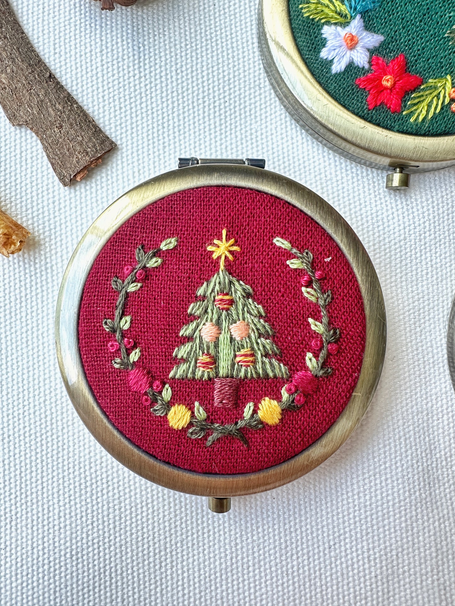 Floral Embroidered Compact Mirror, Christmas Collection