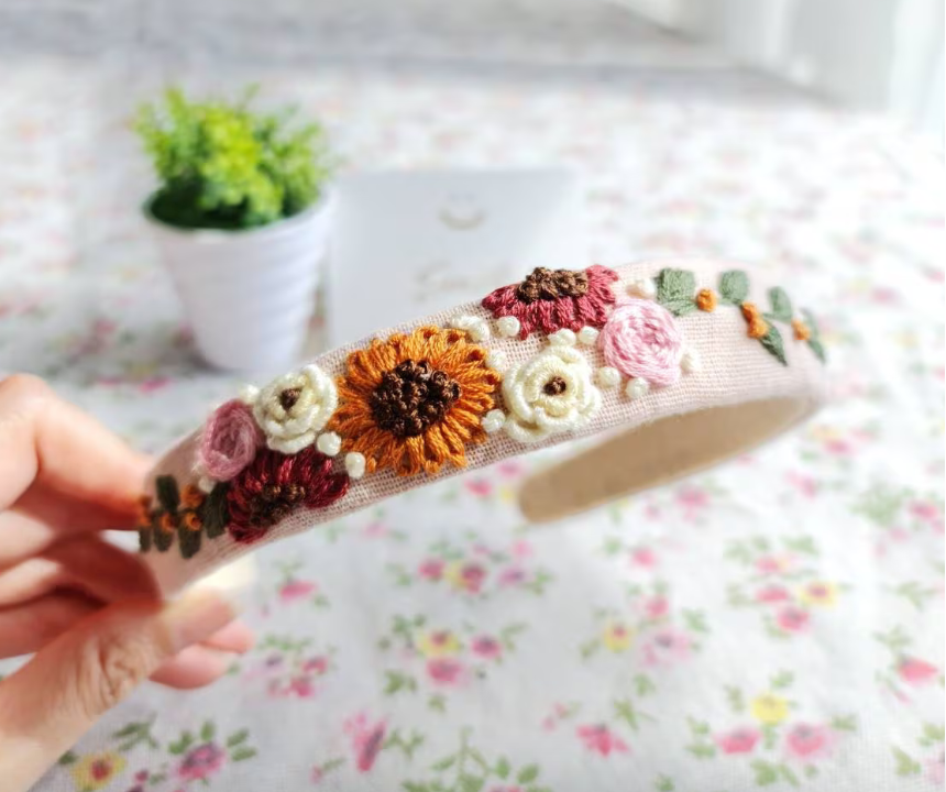 Floral Embroidered Headband, Collection Elena