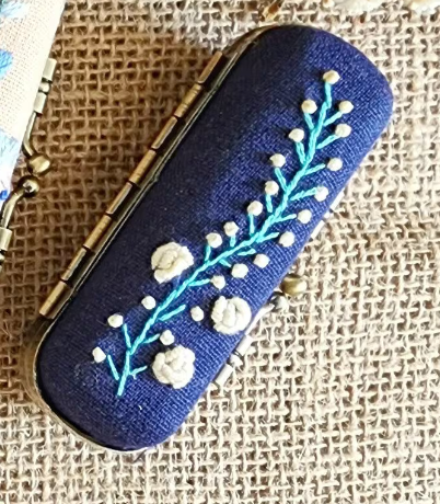 Vintage Embroidered Lipstick Case With Mirror, Collection Kaylee