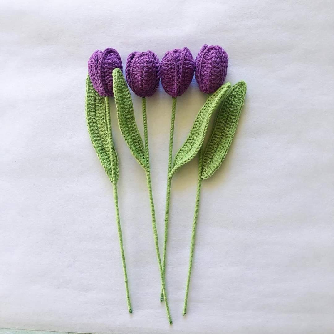 How to Crochet a Tulip Flower