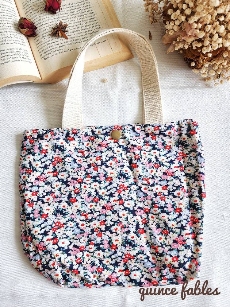 Floral Cotton Floral Print Lunch Bag / Market Bag, Collection Hannah