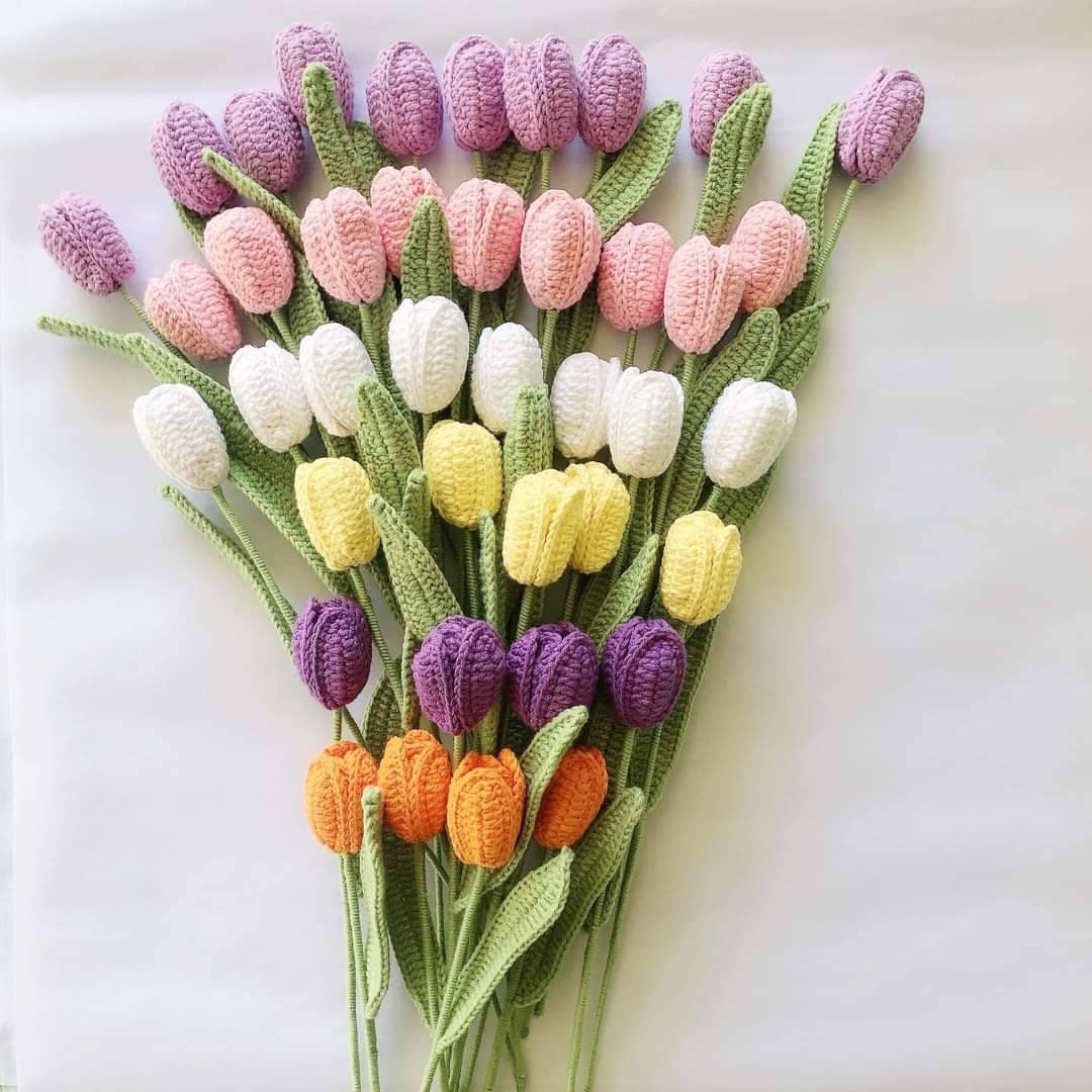 Crochet Tulip Bouquet – Lavender, Tulip.