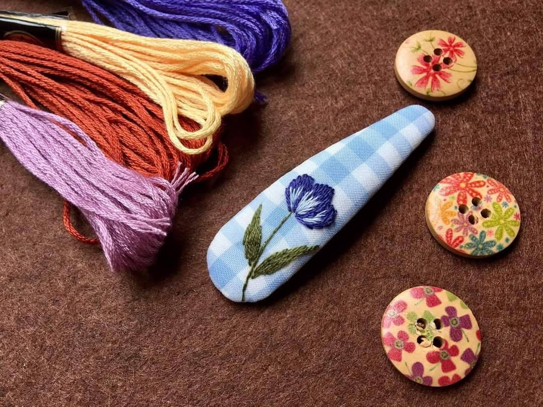 Tulip Flower Embroidered Hair Barrette