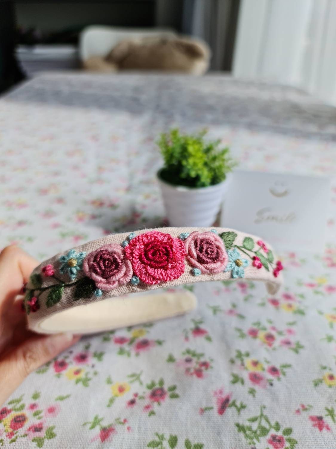 Floral Embroidered Headband, Collection Elena